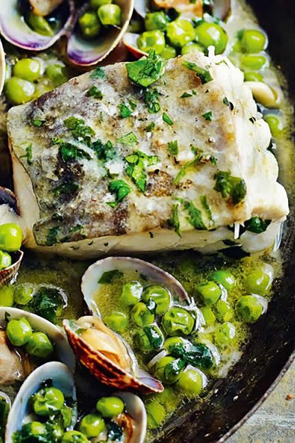 Bacalao en salsa verde Cod Fish Peas Parsley Recipe Spanish Restaurant Tapas Bar Spanish Cuisine Restaurant Tapas Bar