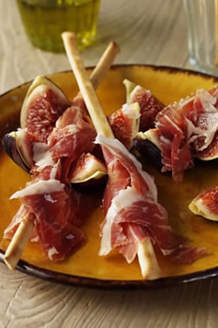 Bread Sticks Figs Jamon Iberico Recipe Spanish Restaurants Tapas Bar Taste of Spain Informal Dining